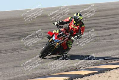 media/Oct-13-2025-Moto Forza (Mon) [[a66d839500]]/3-B Group/Session 2 (Bowl)/